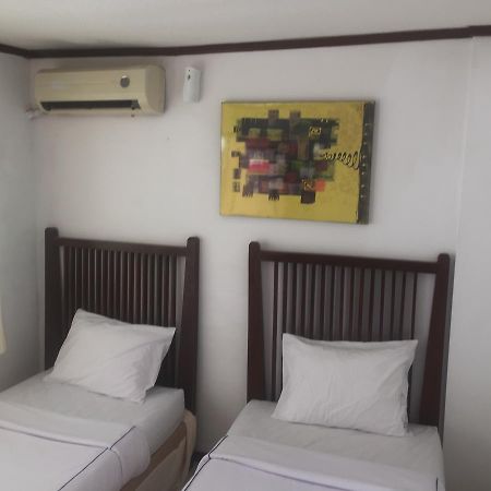 Seven Trumpets Guesthouse Maguwo Exterior photo