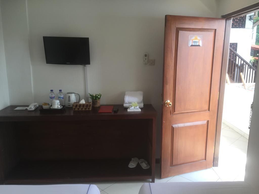 Seven Trumpets Guesthouse Maguwo Exterior photo