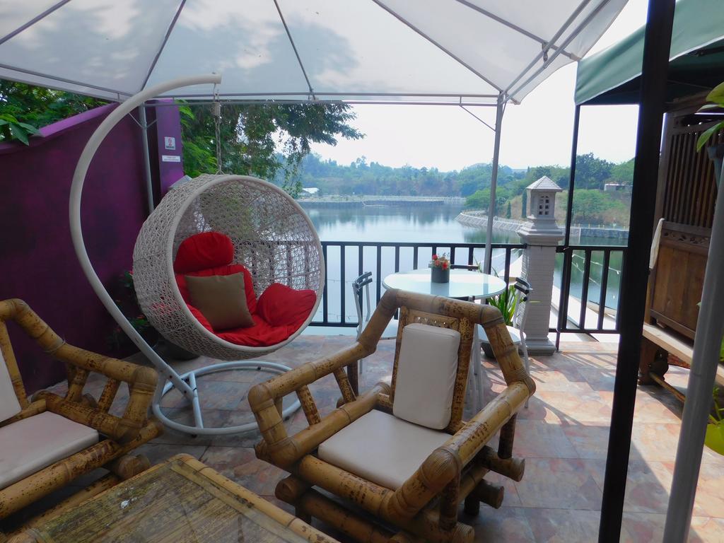 Seven Trumpets Guesthouse Maguwo Exterior photo